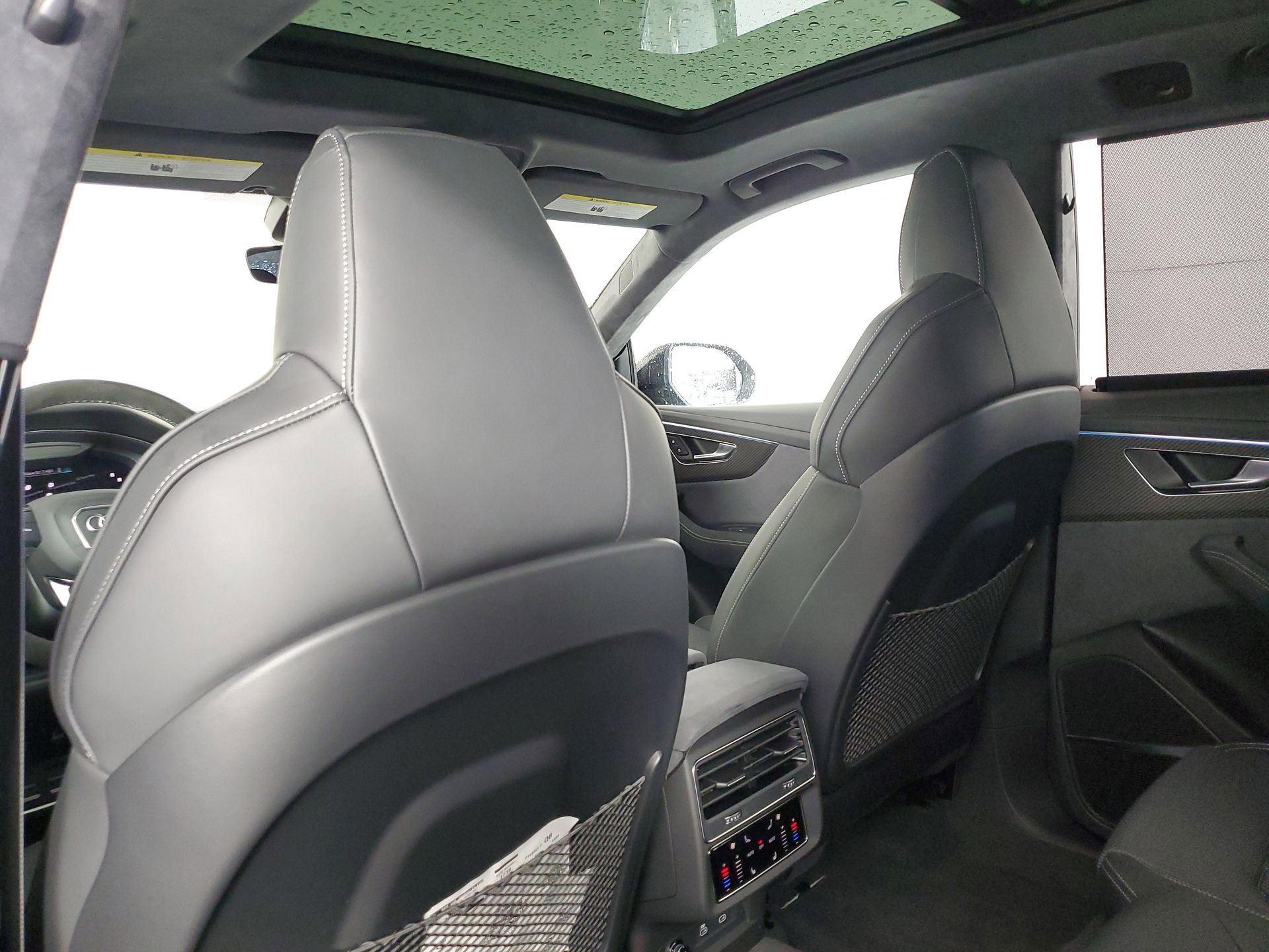 New 2026 Audi RS Q8 performance image 48