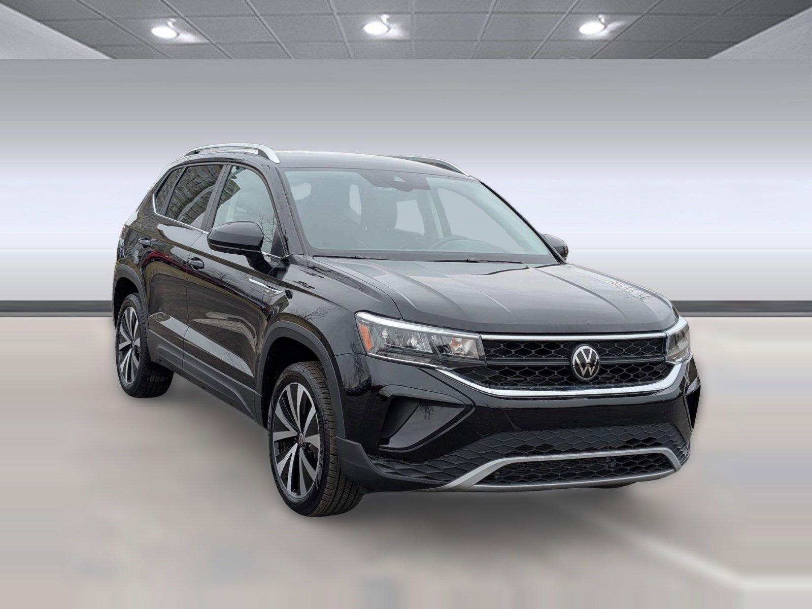 Used 2024 Volkswagen Taos SE image 7