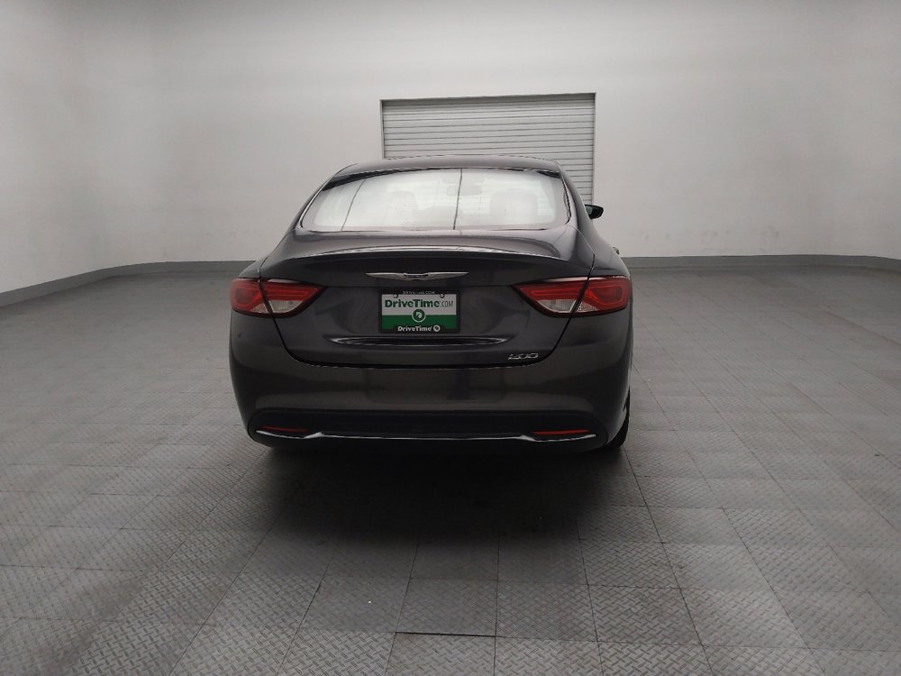 Used 2016 Chrysler 200 Limited image 7