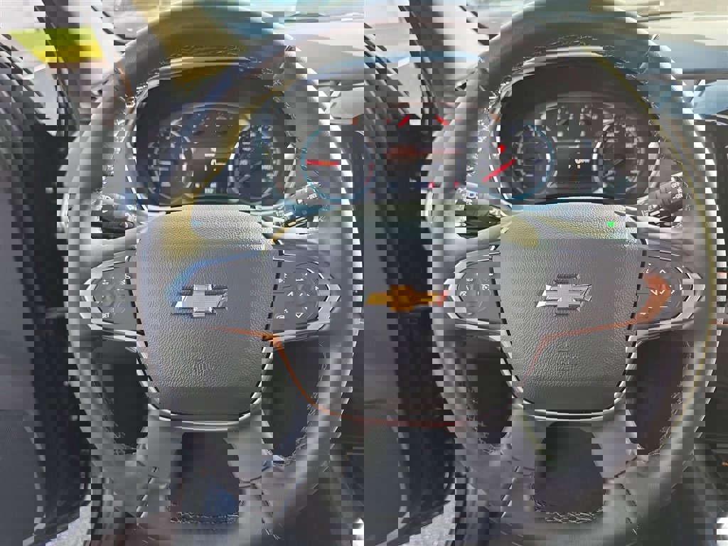 Certified 2023 Chevrolet Traverse LT w/ LPO, Floor Liner Package image 11