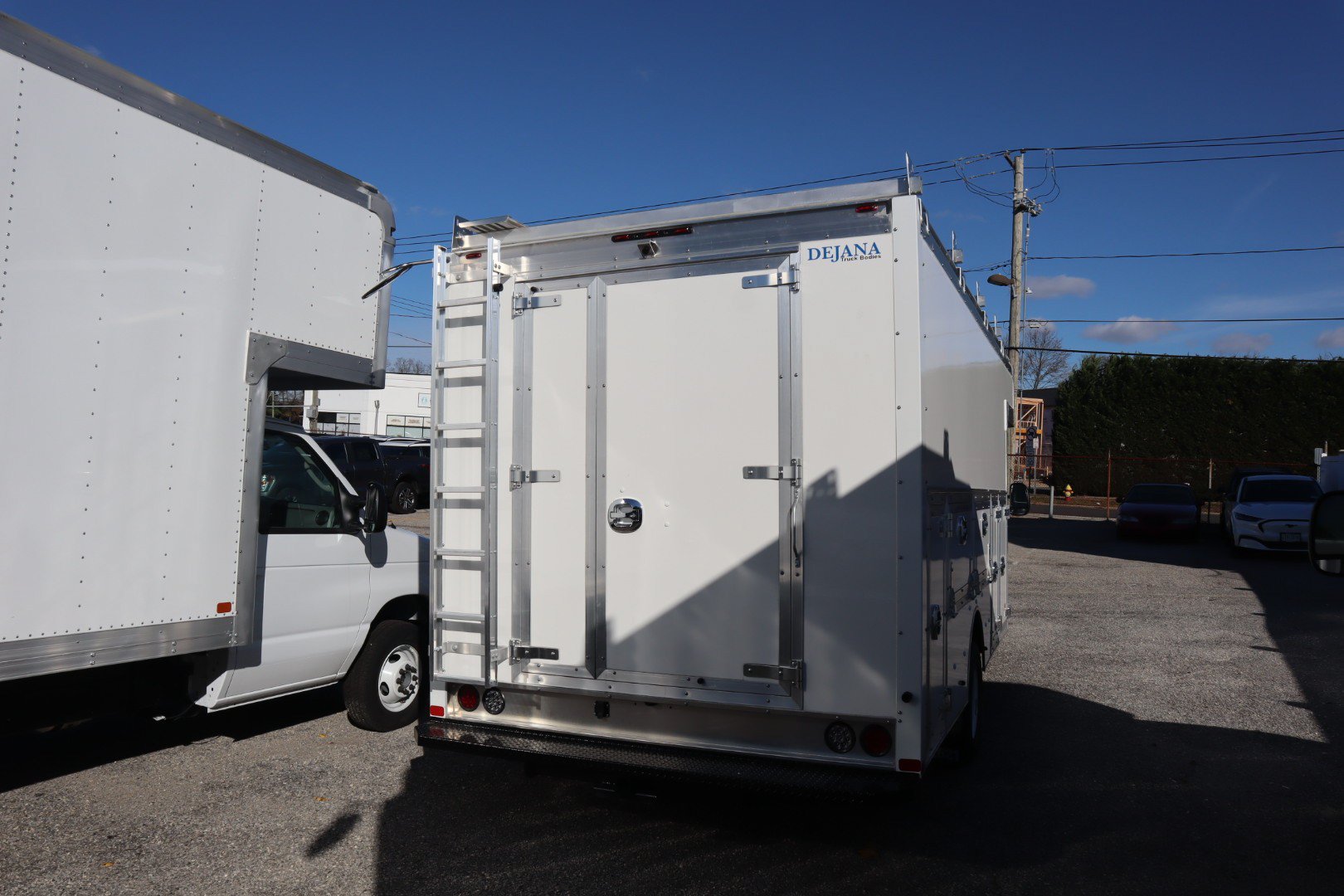 New 2026 Ford E-450 and Econoline 450 Super Duty w/ Power Equipment Group RWD image 4