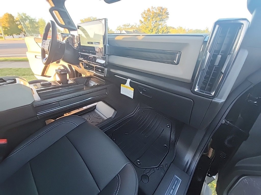 New 2026 GMC Hummer EV 4x4 Crew Cab image 18
