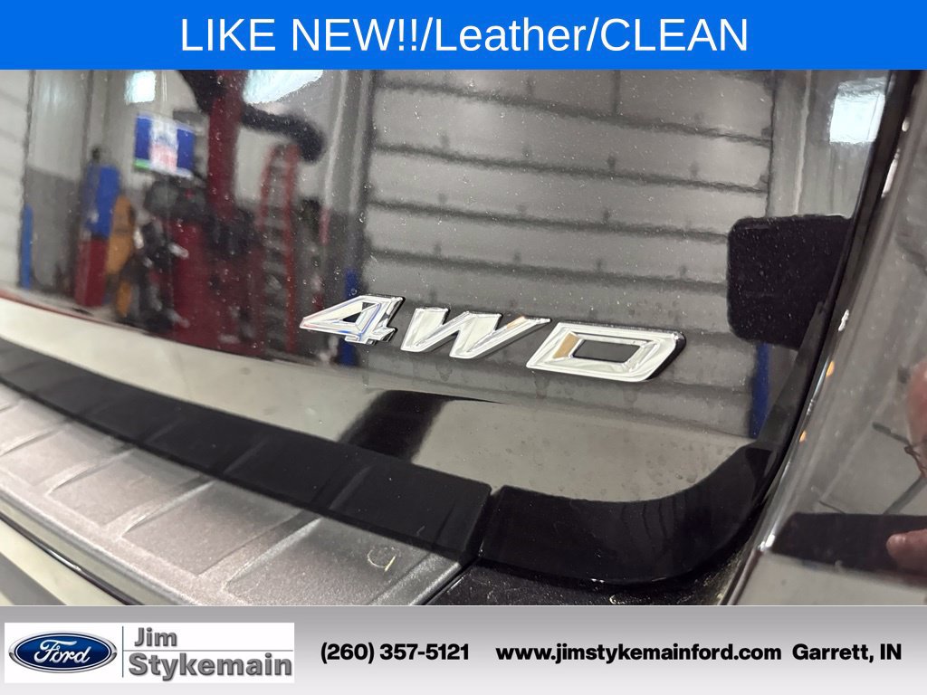 Used 2024 Ford Explorer XLT w/ Equipment Group 202A AWD/4WD image 5