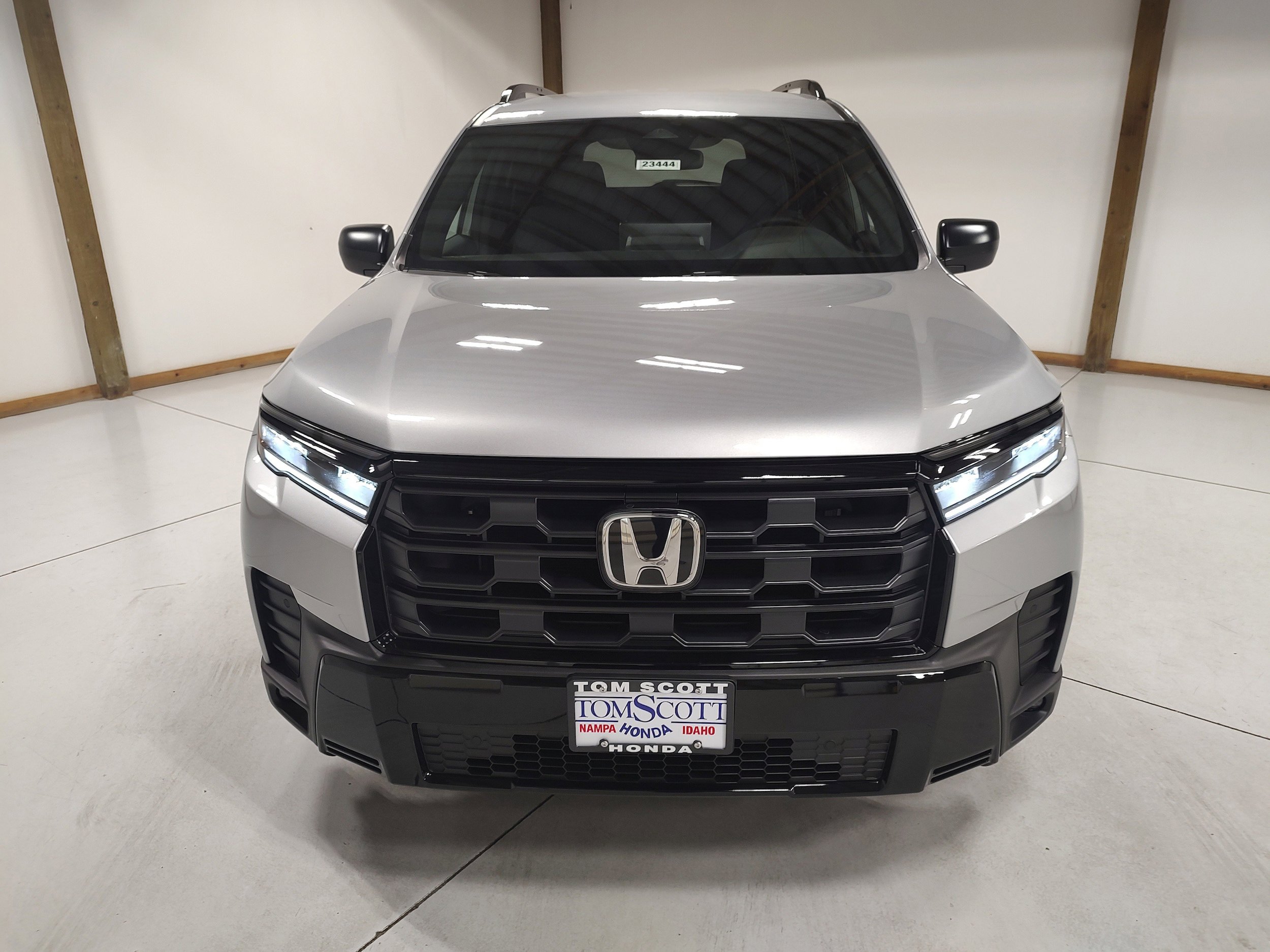 New 2026 Honda Pilot Sport image 3