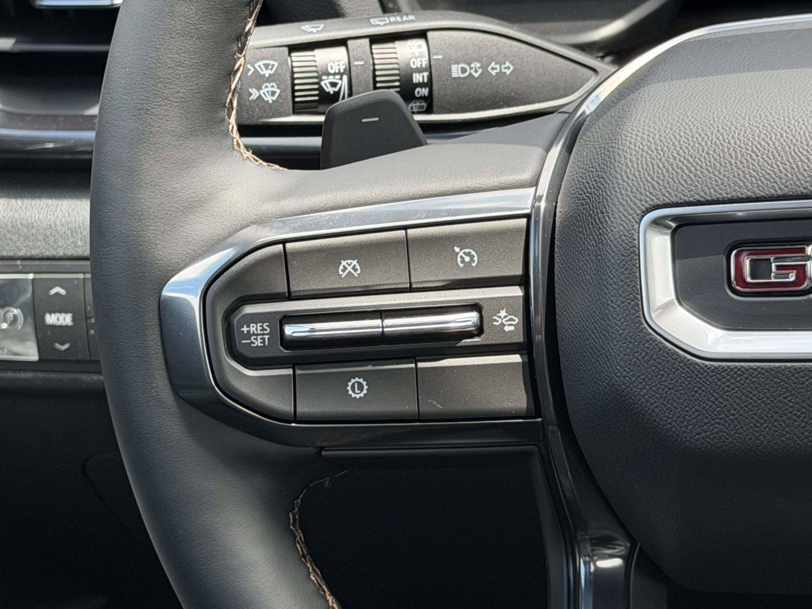 New 2026 GMC Terrain AT4 w/ Convenience Package III AWD/4WD image 18