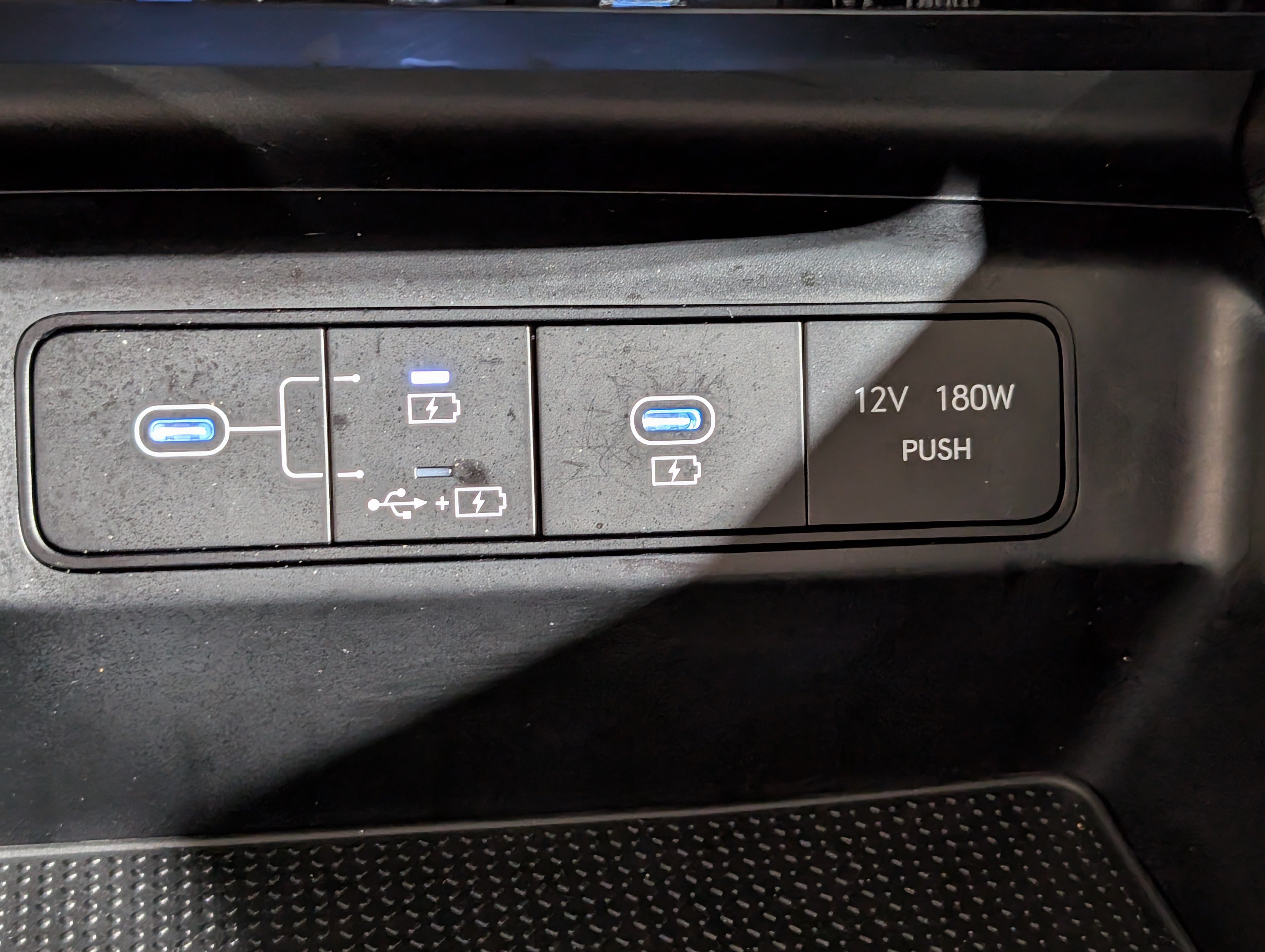 Used 2026 Hyundai Tucson SEL FWD image 24