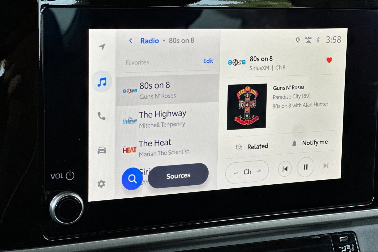 Used 2025 Toyota Camry LE image 17