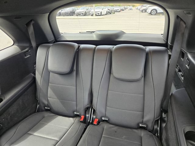 Used 2023 Mercedes-Benz GLS 450 4MATIC image 12
