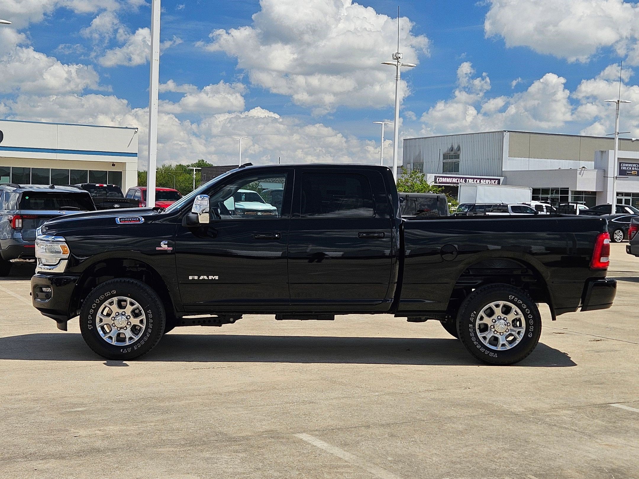 Used 2024 RAM 2500 Laramie w/ Safety Group image 9