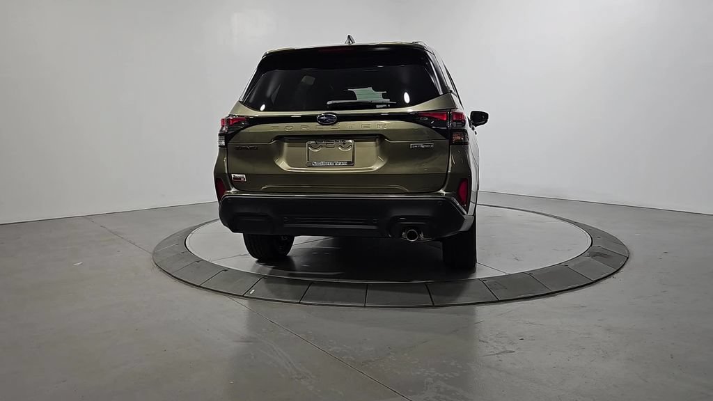 New 2026 Subaru Forester Touring AWD/4WD image 4