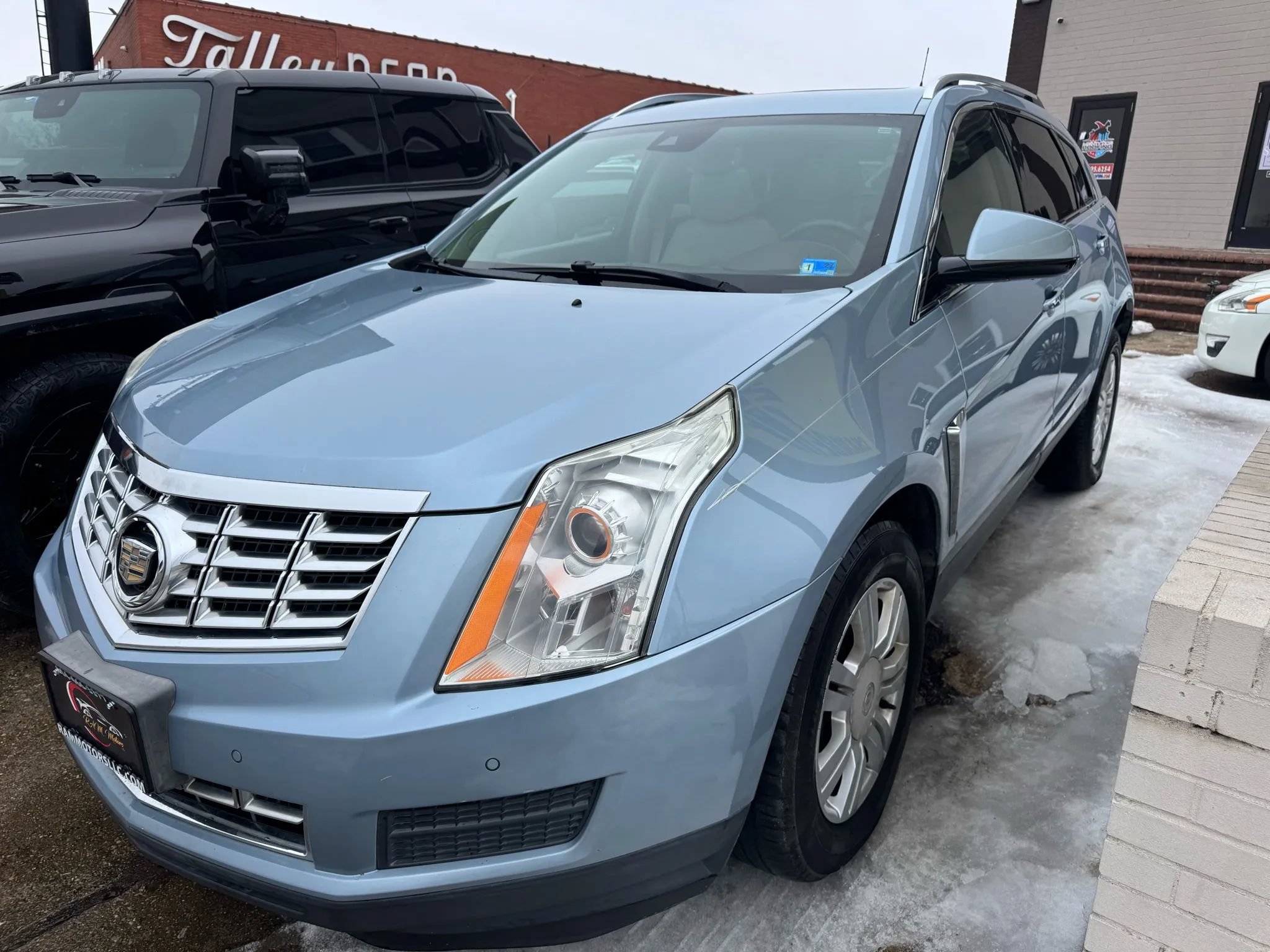 Used 2013 Cadillac SRX Luxury w/ Driver Awareness Package AWD/4WD image 6