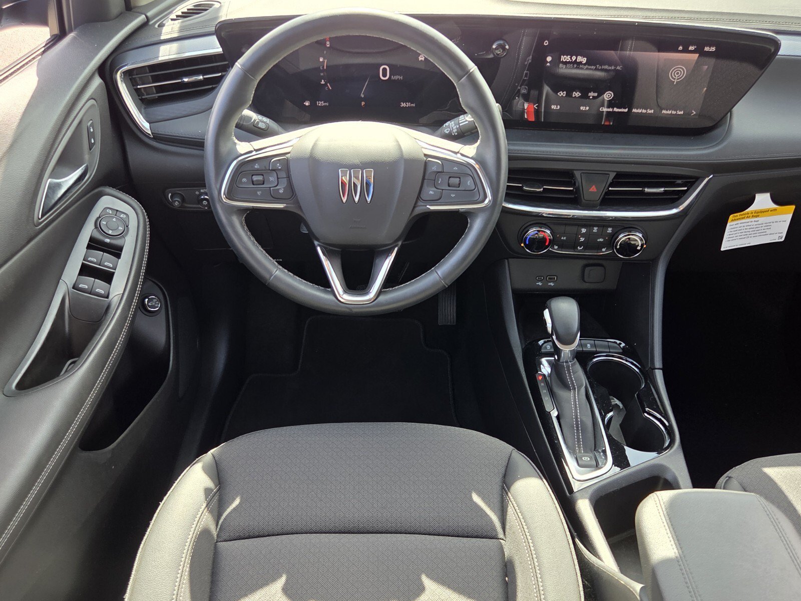 Certified 2026 Buick Encore GX Preferred w/ Comfort Package FWD image 11