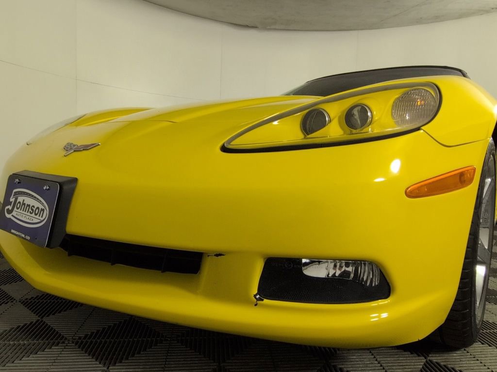 Used 2007 Chevrolet Corvette Convertible w/ Preferred Equipment Group RWD image 12