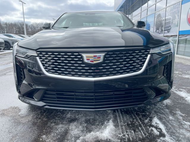 Used 2025 Cadillac CT4 Luxury image 30