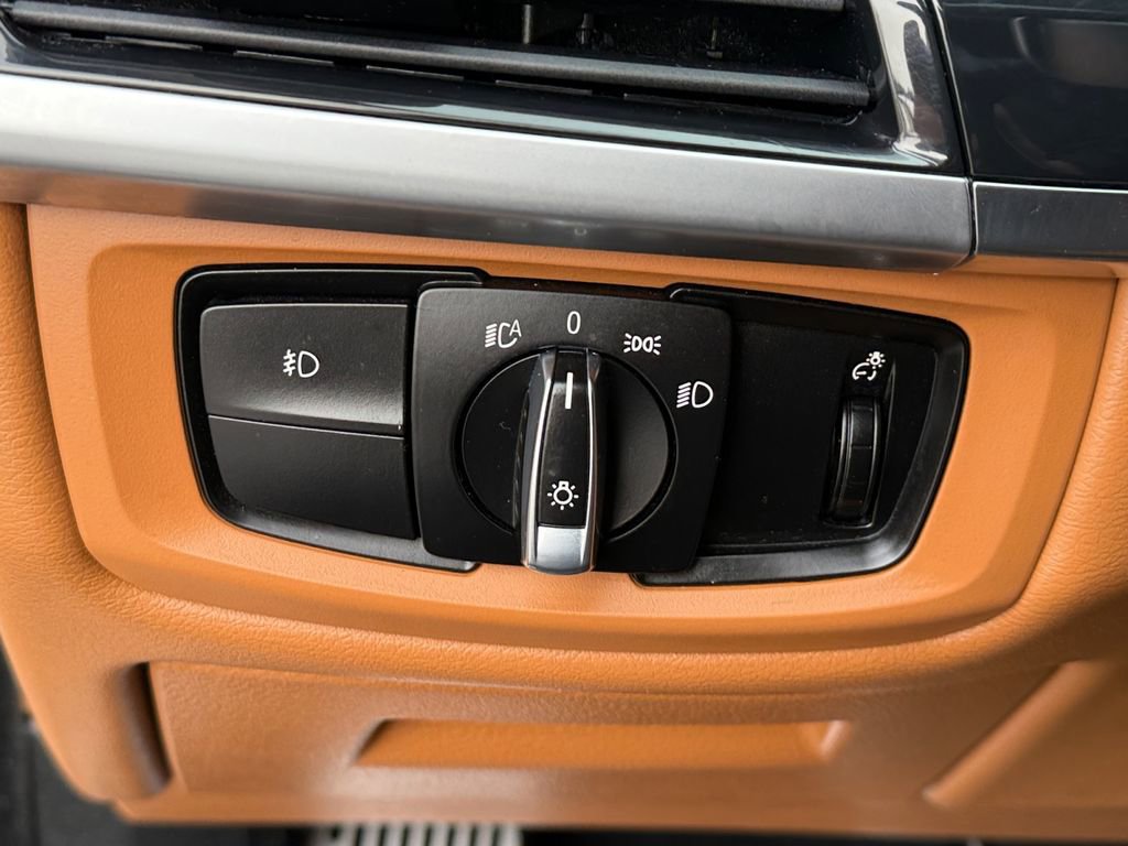 Used 2015 BMW X6 xDrive35i image 21