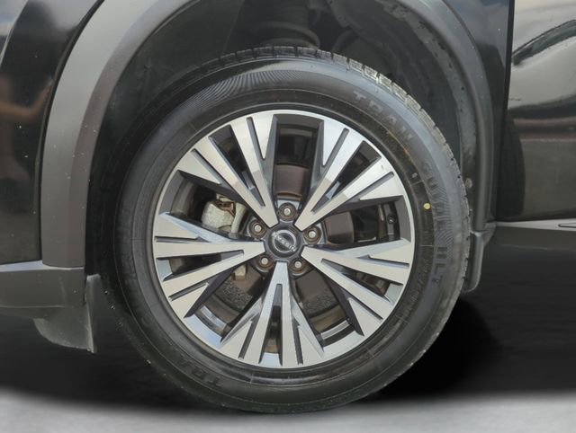 Certified 2022 Nissan Rogue SV image 48