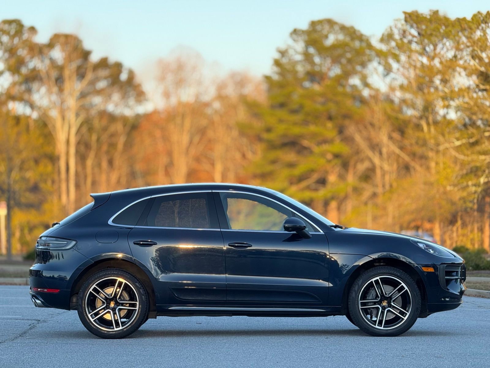 Used 2019 Porsche Macan S image 11