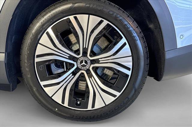 New 2026 Mercedes-Benz EQE 320 4MATIC SUV image 28