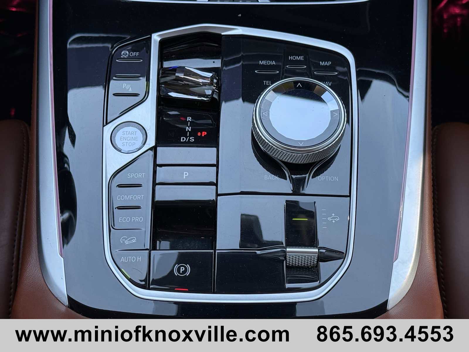 Used 2023 BMW X7 xDrive40i w/ Executive Package image 19