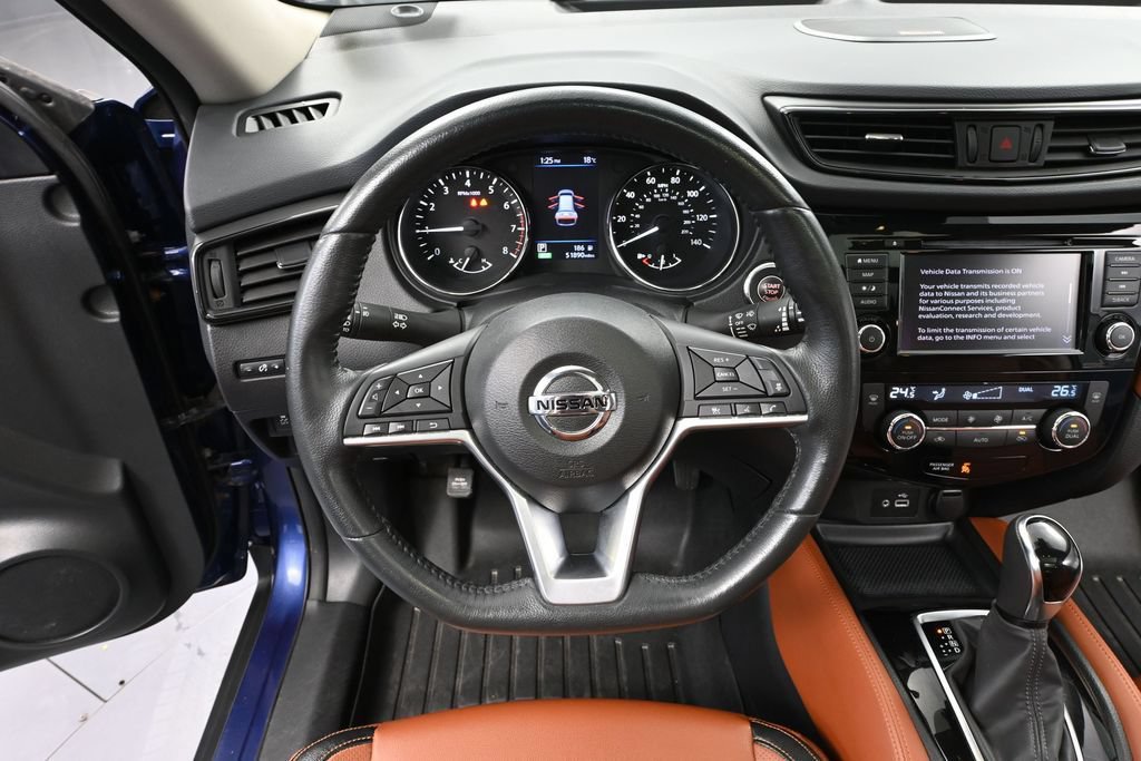 Used 2018 Nissan Rogue SL AWD/4WD image 25