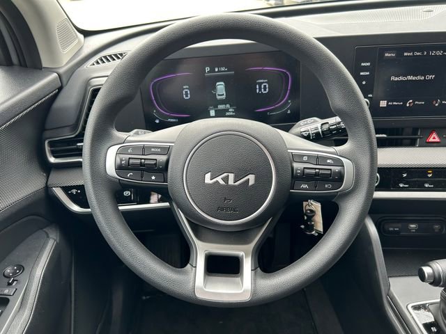 Used 2025 Kia Sportage LX image 19