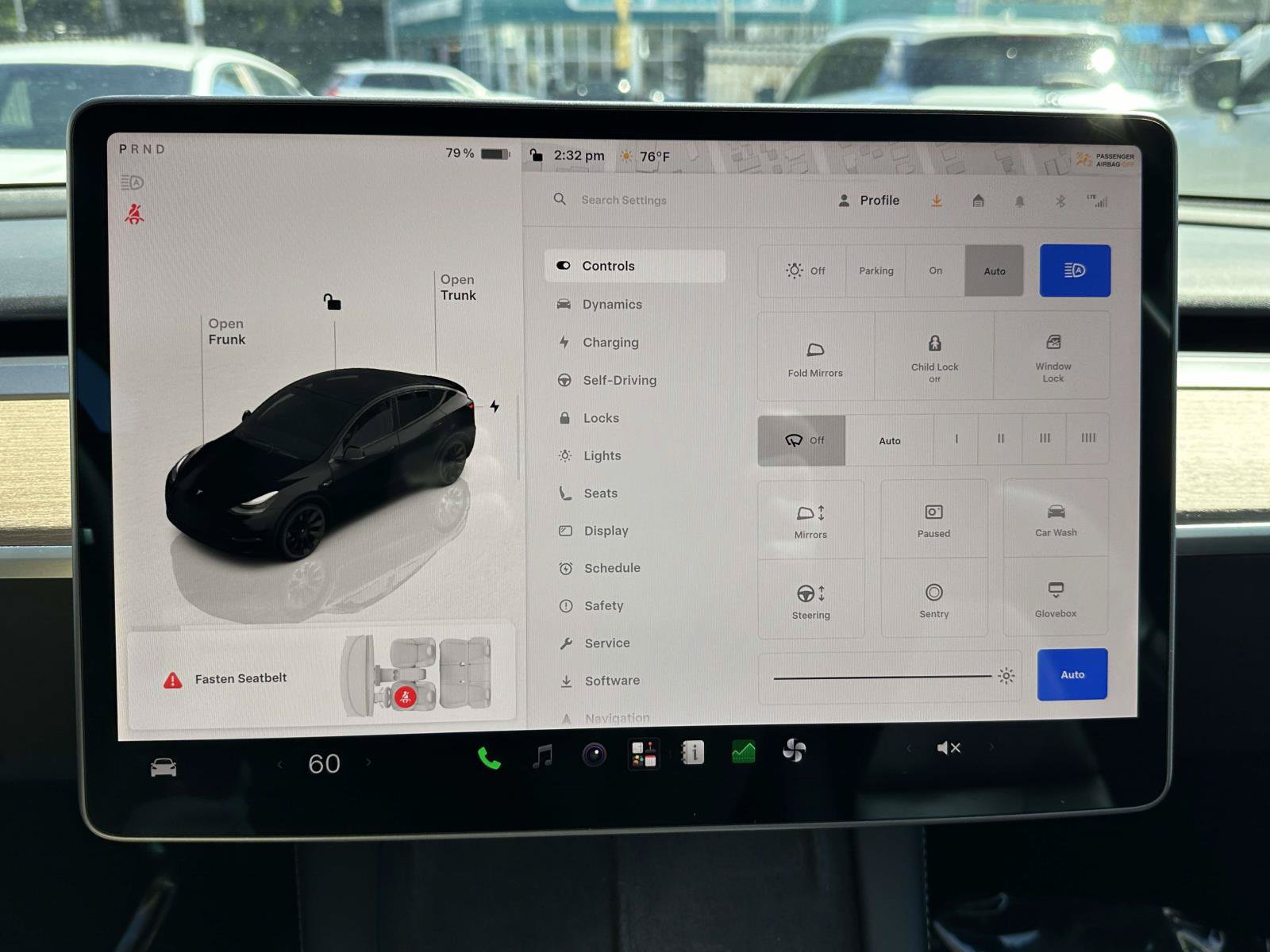 Used 2022 Tesla Model Y Long Range AWD/4WD image 28