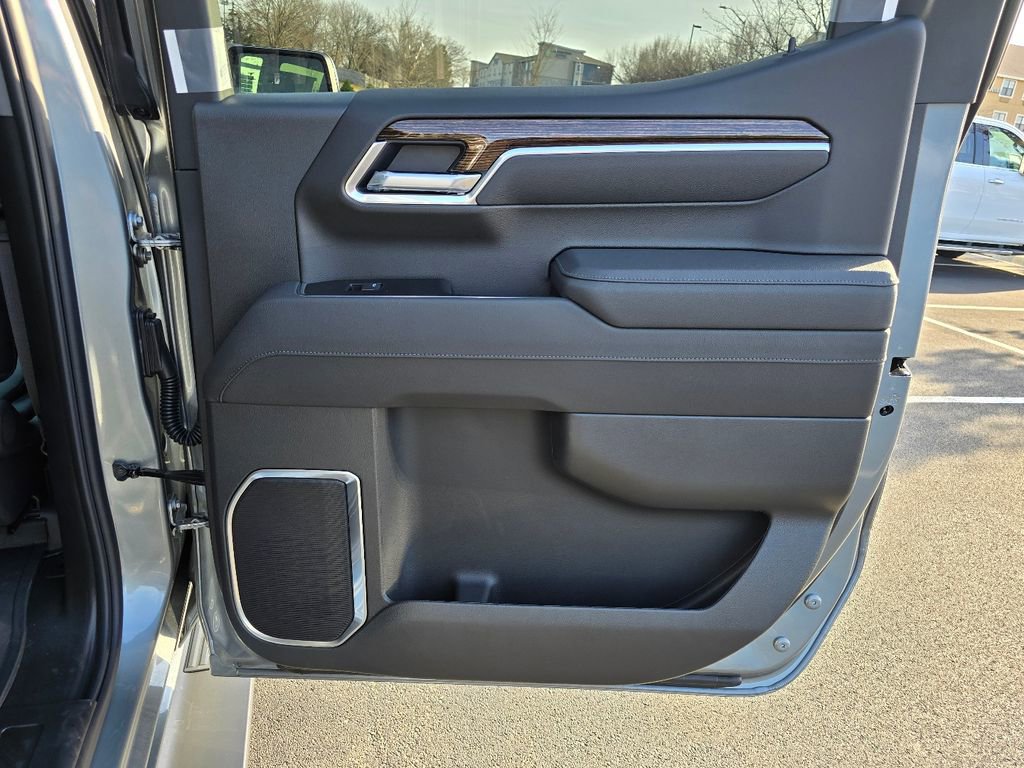 New 2026 GMC Sierra 1500 Elevation w/ Elevation Premium Package image 32