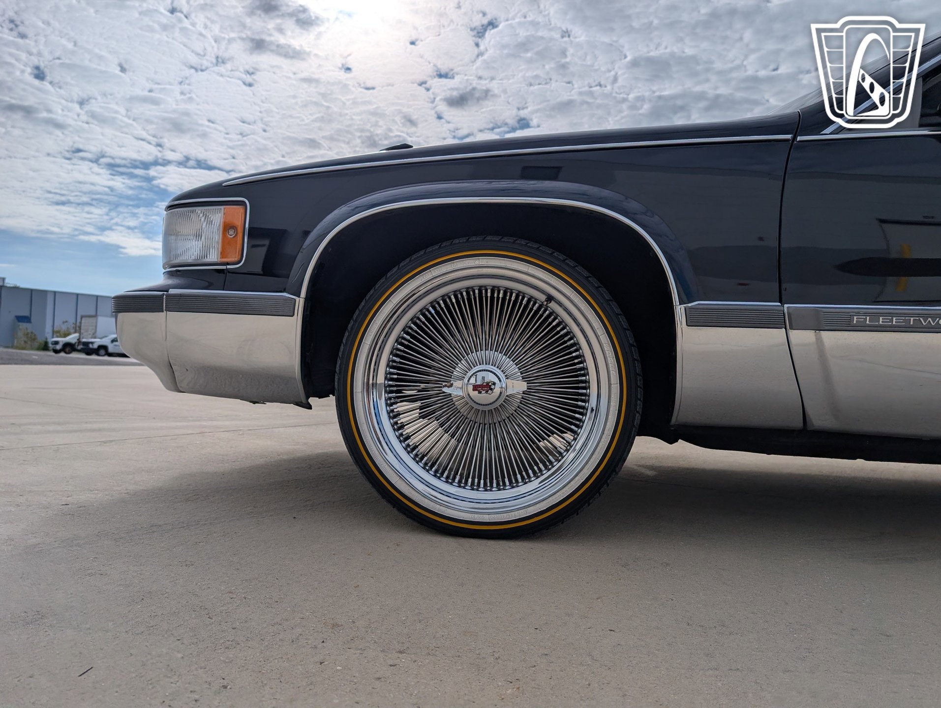 Used 1994 Cadillac Fleetwood Brougham image 28