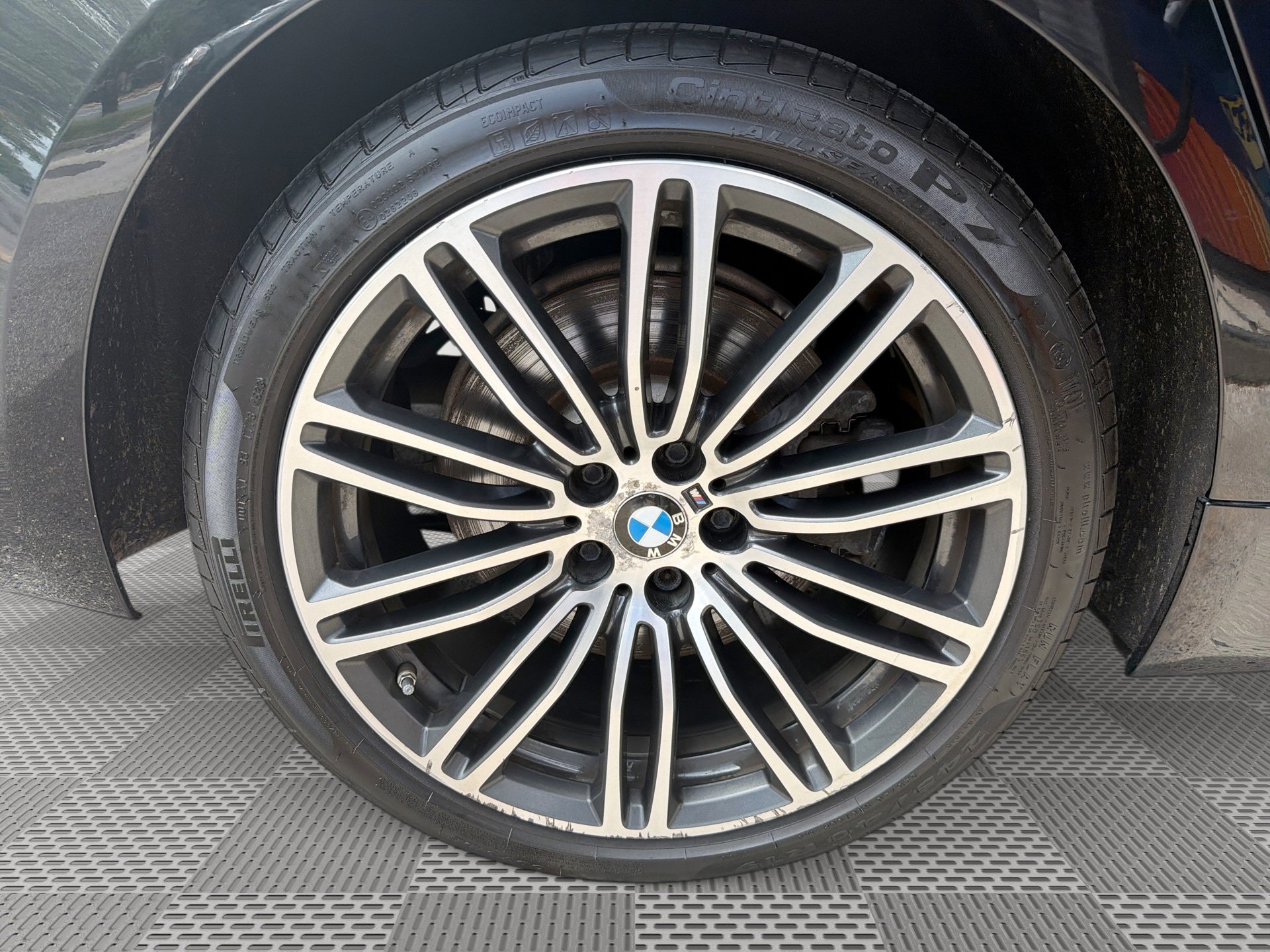 Used 2019 BMW 540i xDrive w/ M Sport Package AWD/4WD image 30