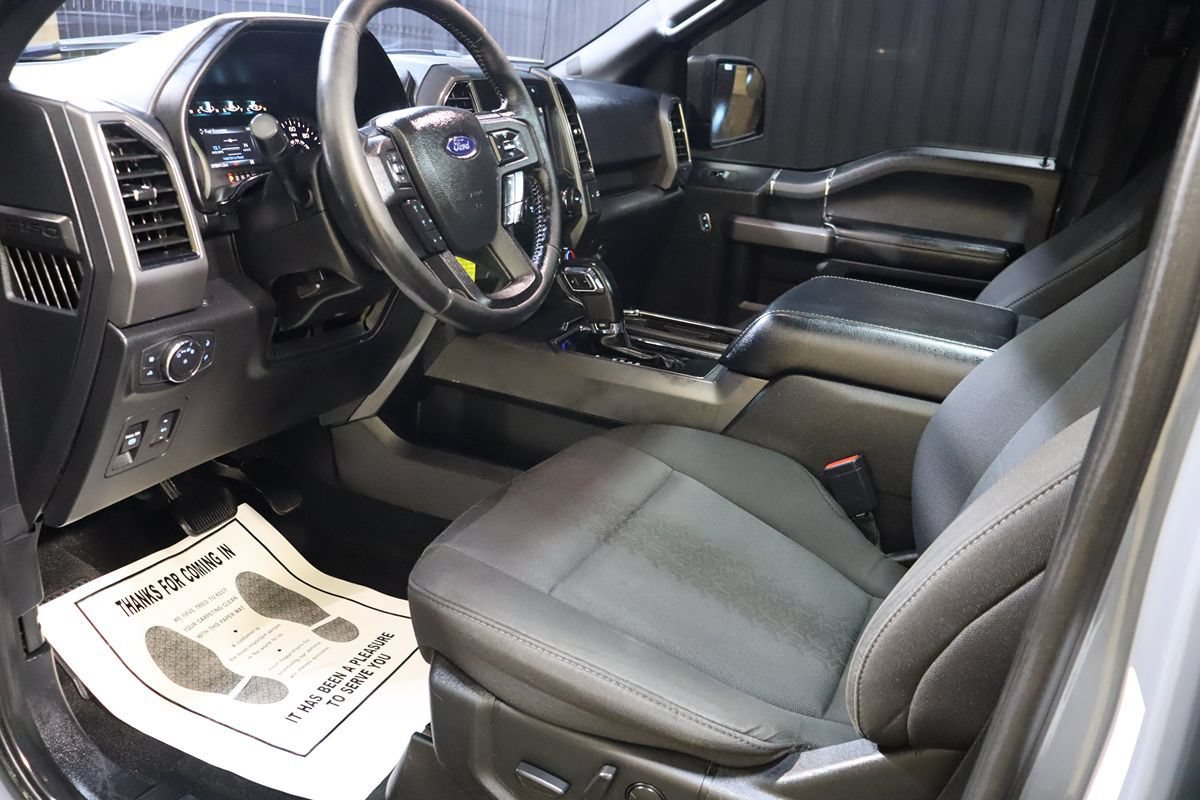 Used 2019 Ford F150 XLT w/ Equipment Group 302A Luxury AWD/4WD image 43