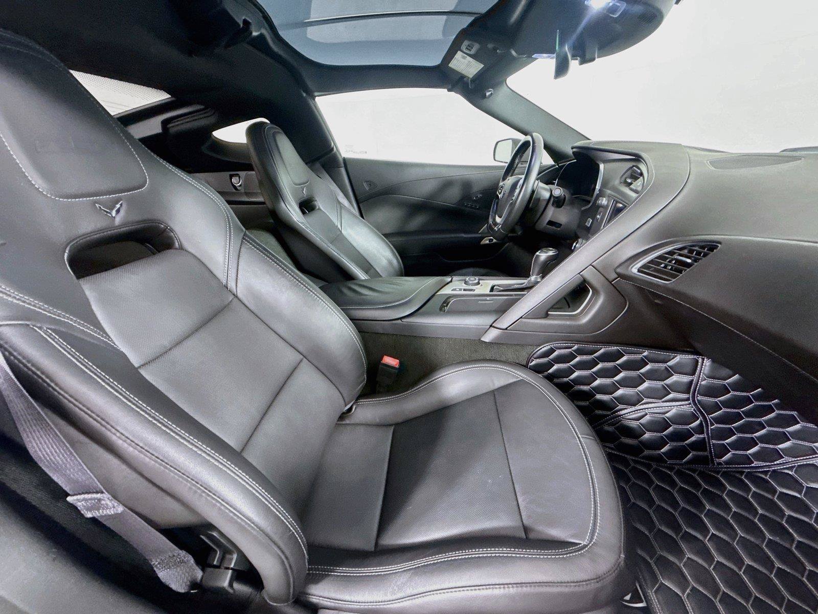 Used 2016 Chevrolet Corvette Z06 w/ 2LZ Preferred Equipment Group RWD image 37