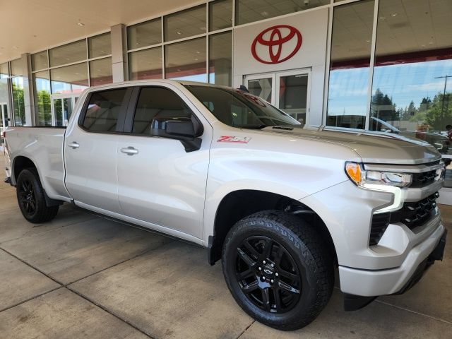 Used 2022 Chevrolet Silverado 1500 RST AWD/4WD image 4