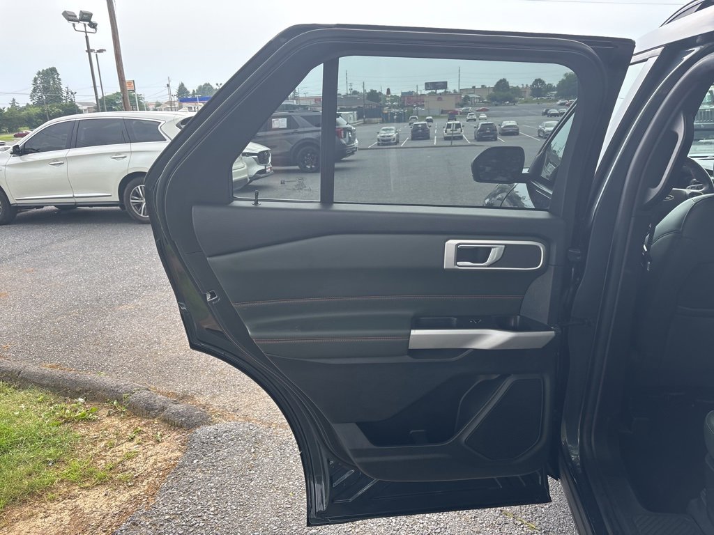 Used 2022 Ford Explorer Timberline image 32