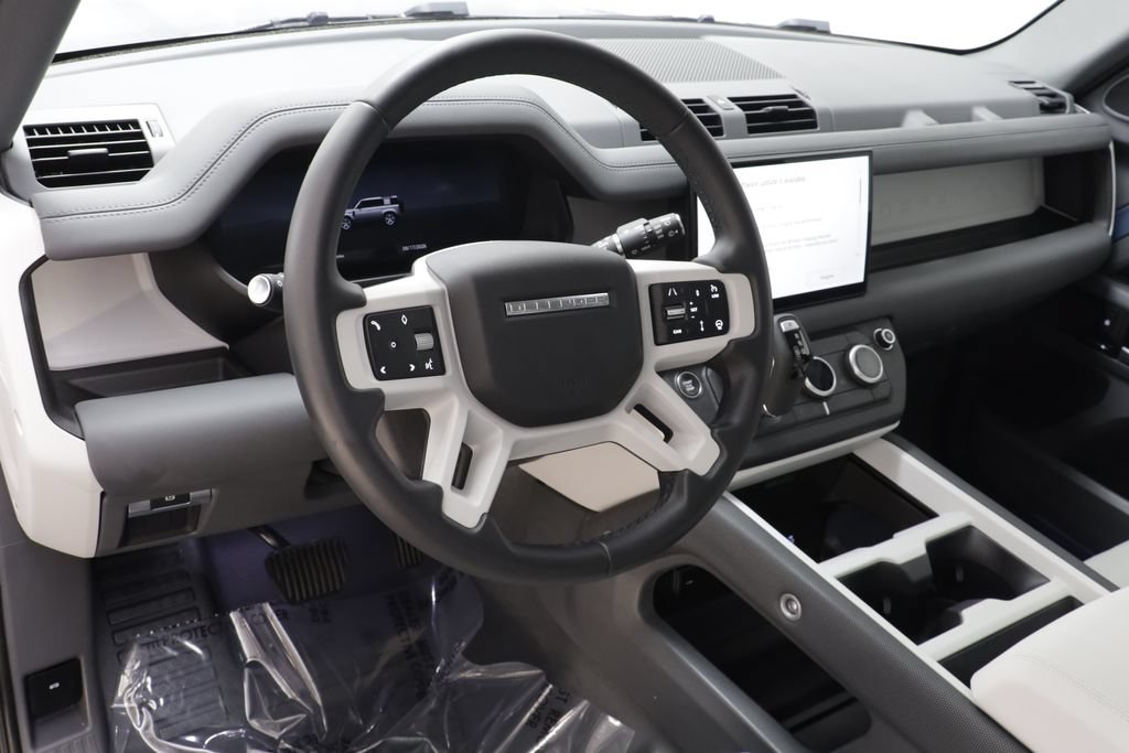 Certified 2025 Land Rover Defender 110 S AWD/4WD image 7