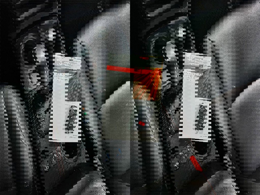 Used 2020 Toyota 4Runner Venture w/ Moonroof Package image 11