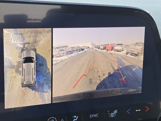 New 2026 Chevrolet Traverse Z71 w/ Driver Confidence Package image 4