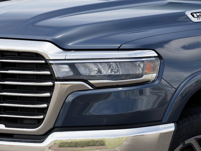 New 2026 RAM 1500 Laramie AWD/4WD image 10