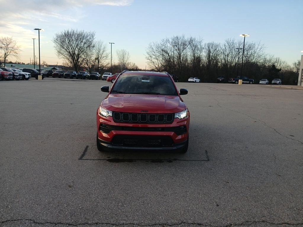 New 2026 Jeep Compass Latitude image 2