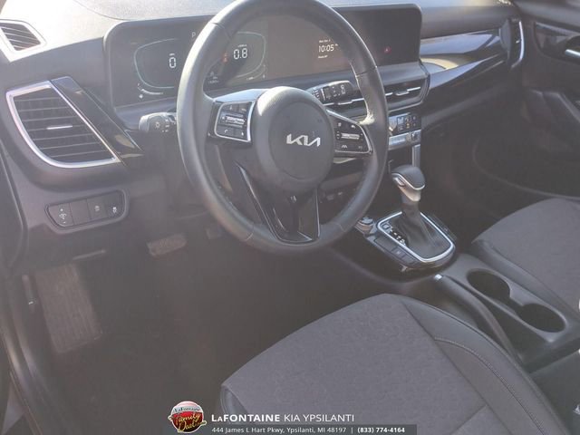 Used 2025 Kia Seltos S FWD image 10