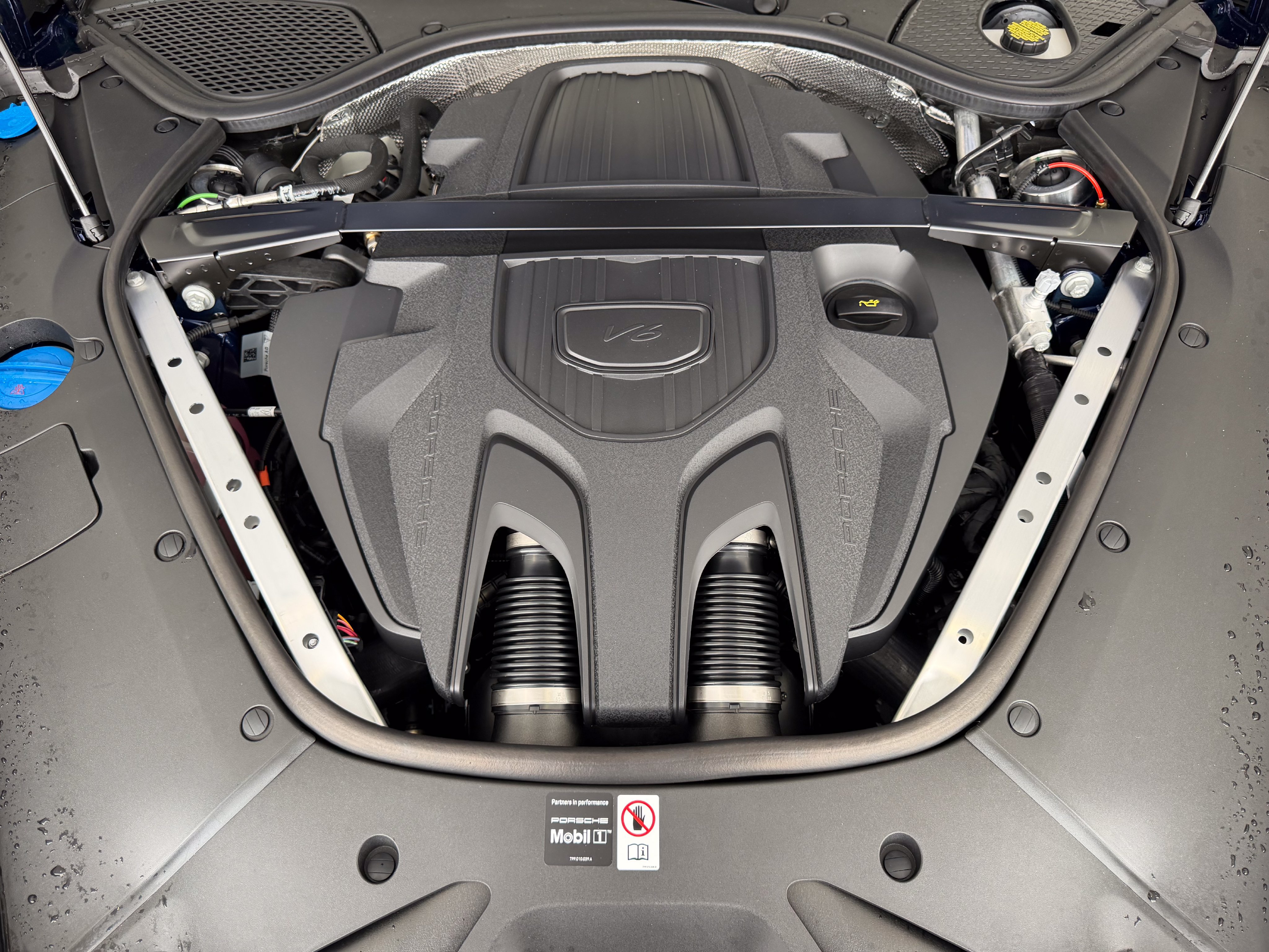 New 2026 Porsche Panamera 4 AWD/4WD image 28
