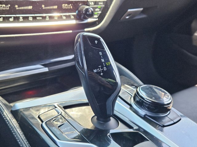 Used 2018 BMW M550i xDrive AWD/4WD image 14