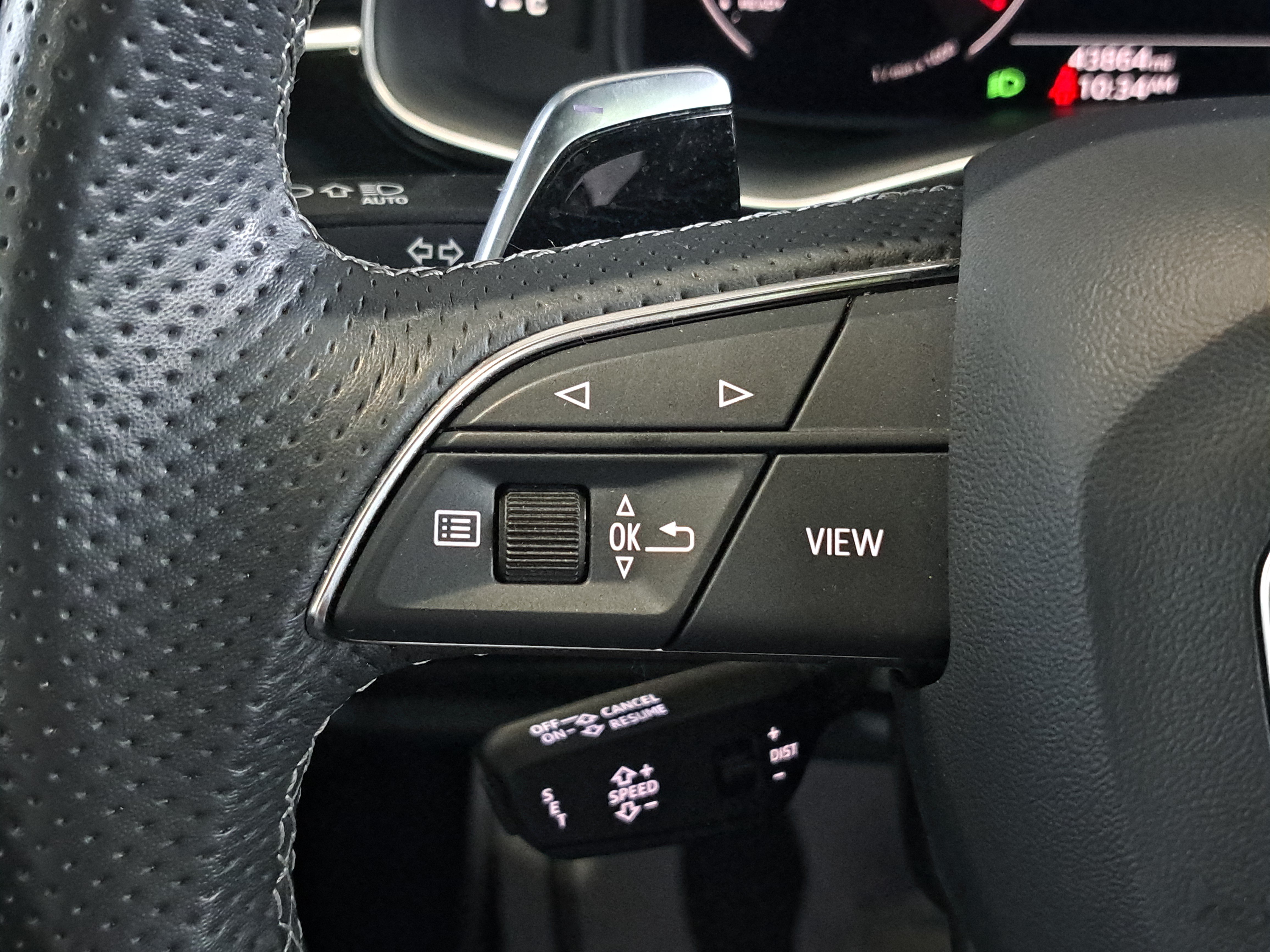 Used 2024 Audi RS Q8 AWD/4WD image 24