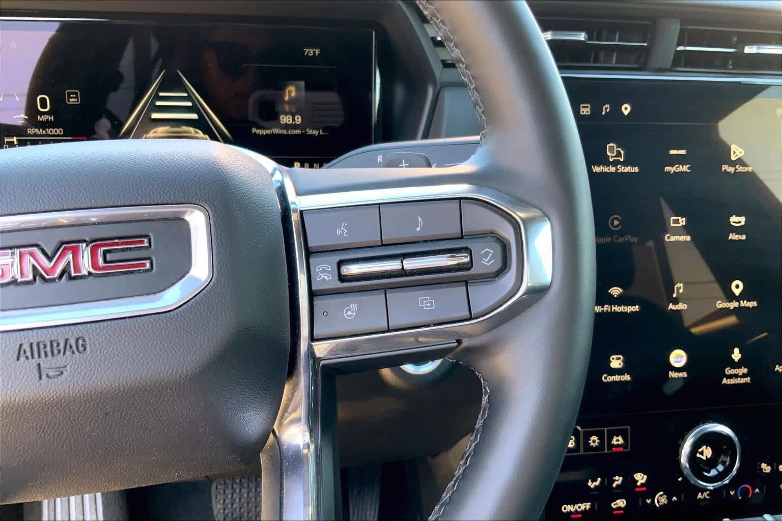 Used 2025 GMC Terrain Elevation AWD/4WD image 24