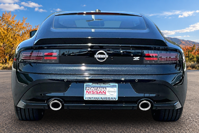 New 2027 Nissan Z Performance RWD image 4