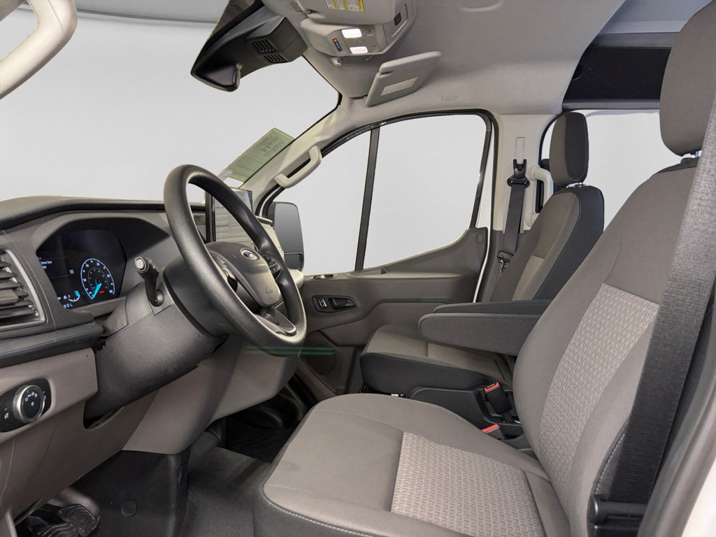 Used 2024 Ford E-Transit Low Roof RWD image 20