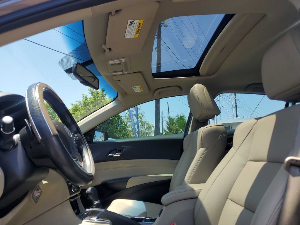 Used 2015 Acura ILX w/ Premium Package FWD image 14