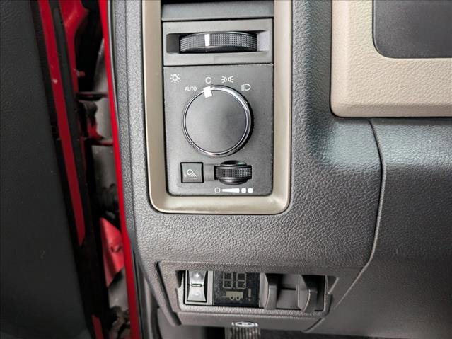 Used 2012 RAM 3500 ST w/ Chrome Appearance Group image 14