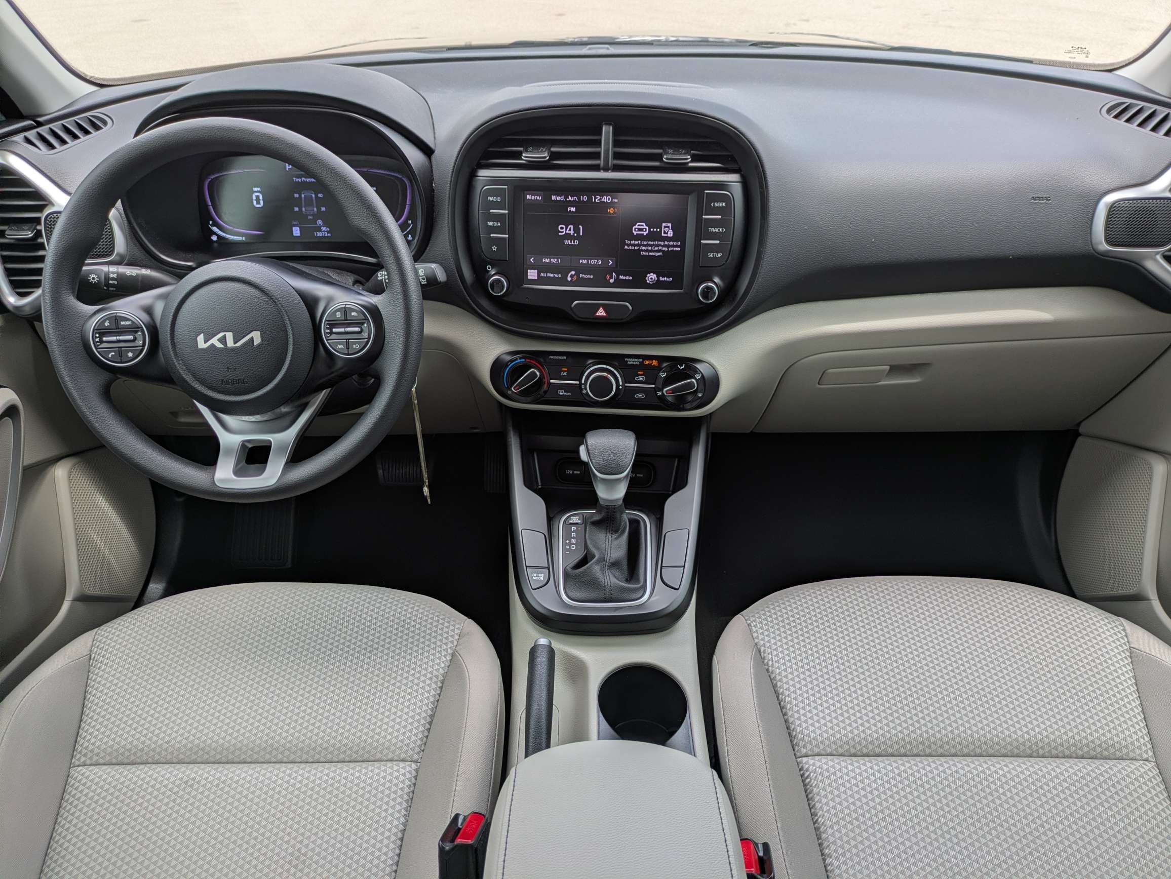 Certified 2023 Kia Soul LX w/ Option Group 015 FWD image 16