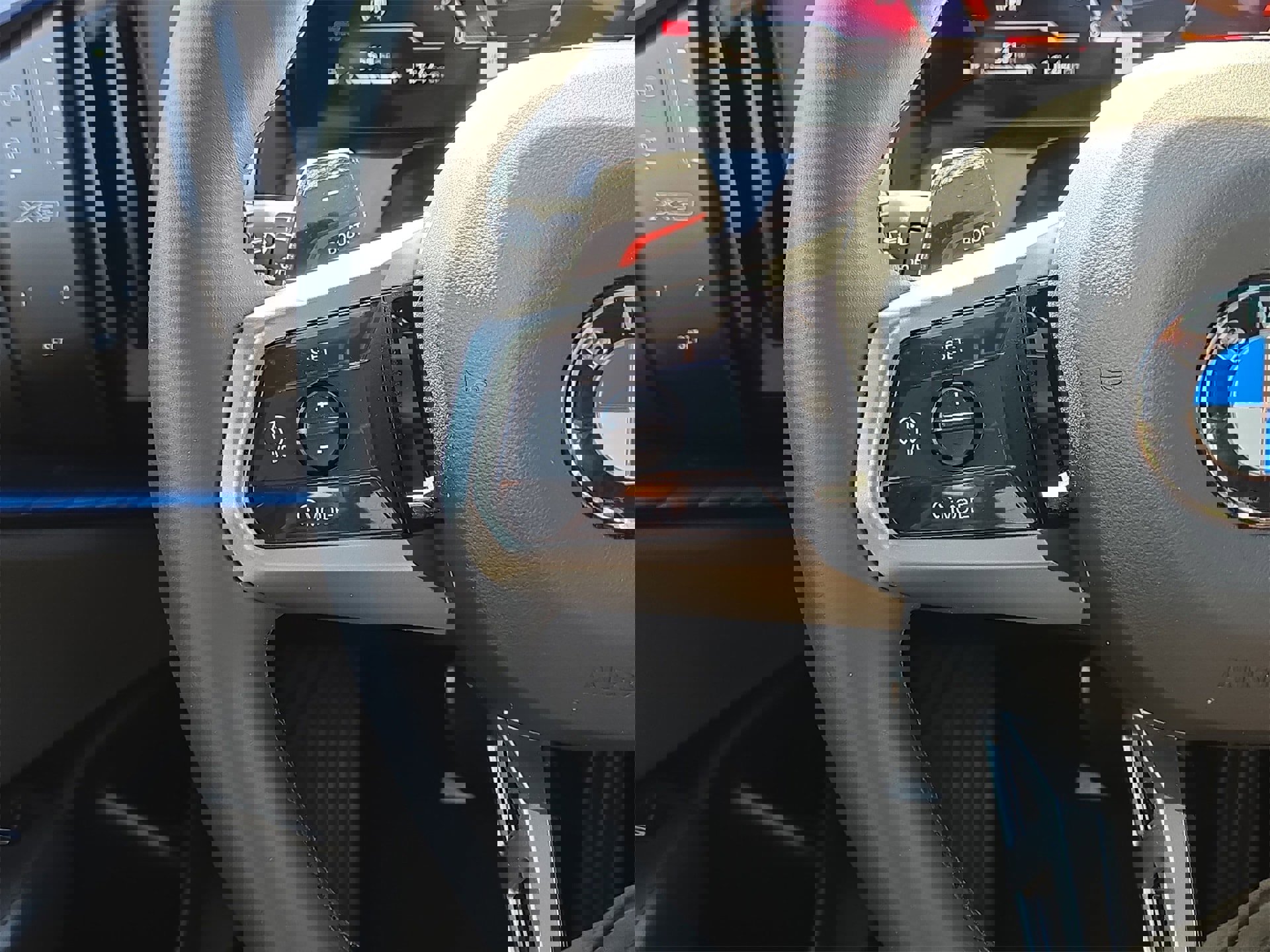 Used 2025 BMW X3 xDrive30i image 21