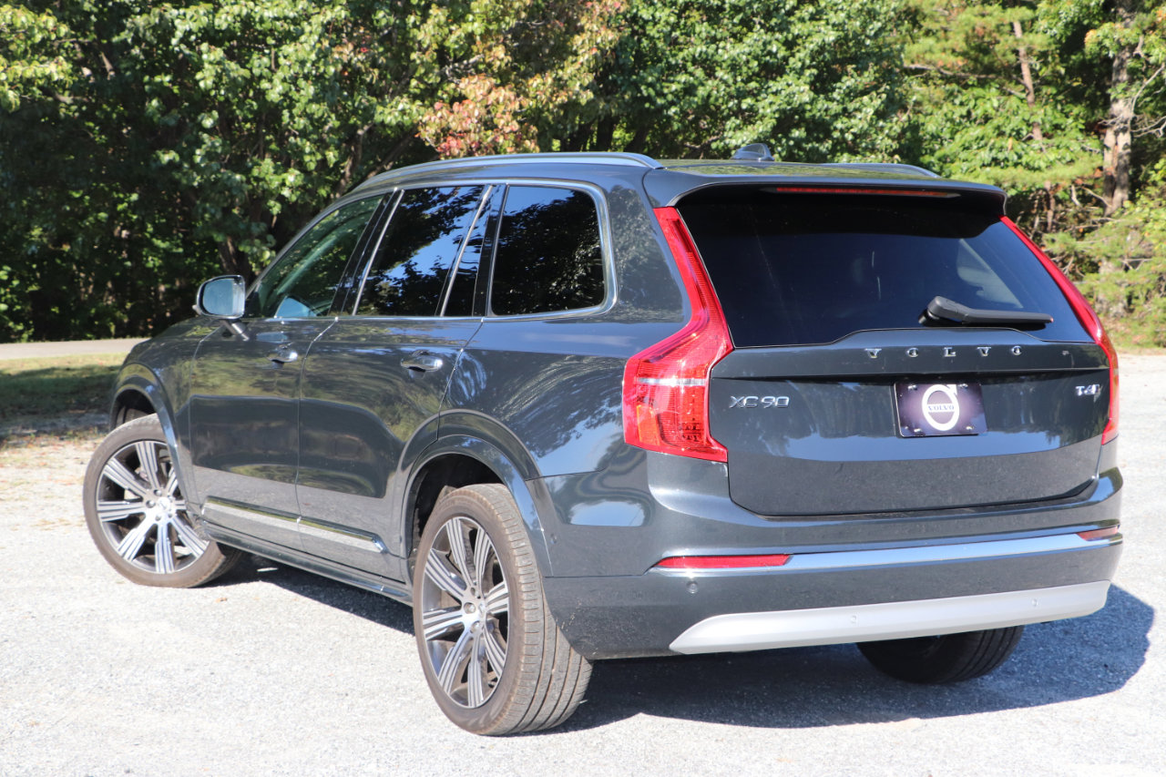 Used 2022 Volvo XC90 T6 Inscription w/ Advanced Package image 32